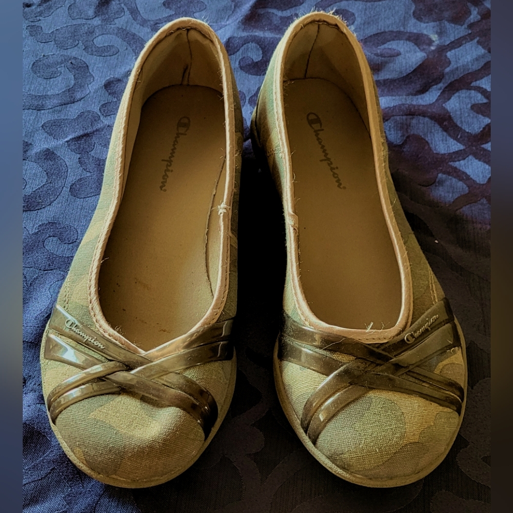 Champion Women's camo ballet flats